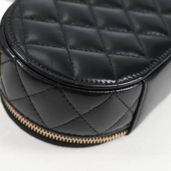 CHANEL Matelasse Pouch Lamb Skin Black Gold CC Auth 132970M - Picture 4 of 16